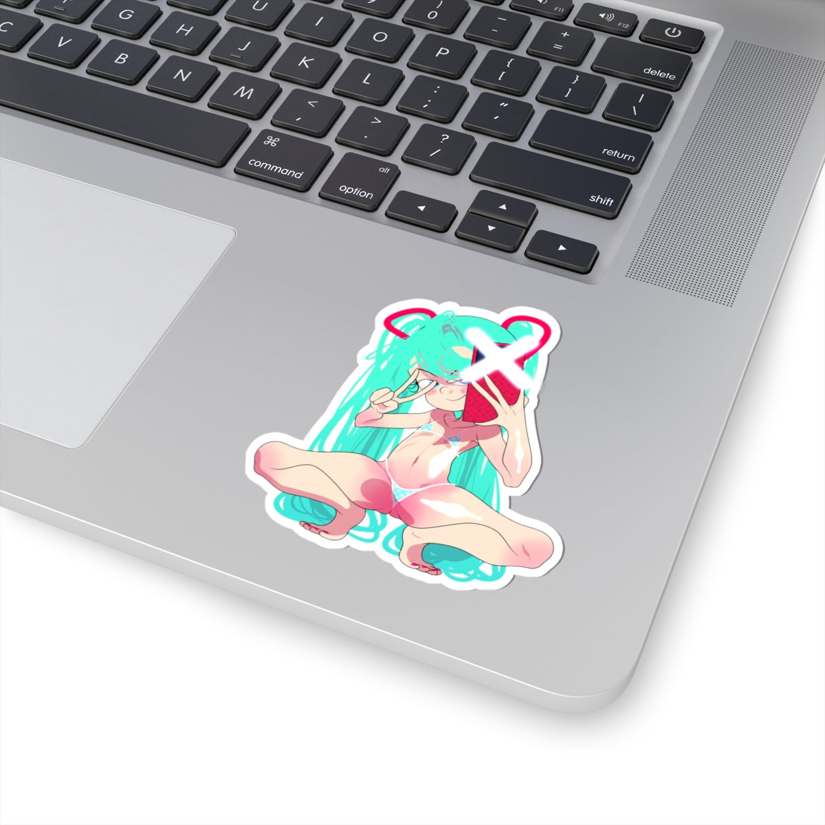 Anime Selfie Girl Kiss-Cut Sticker – Cute Pastel Otaku Laptop Decal